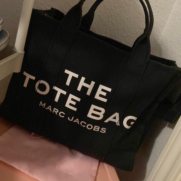 Large tote bag used was around 200$ - Picture 1 of 2
